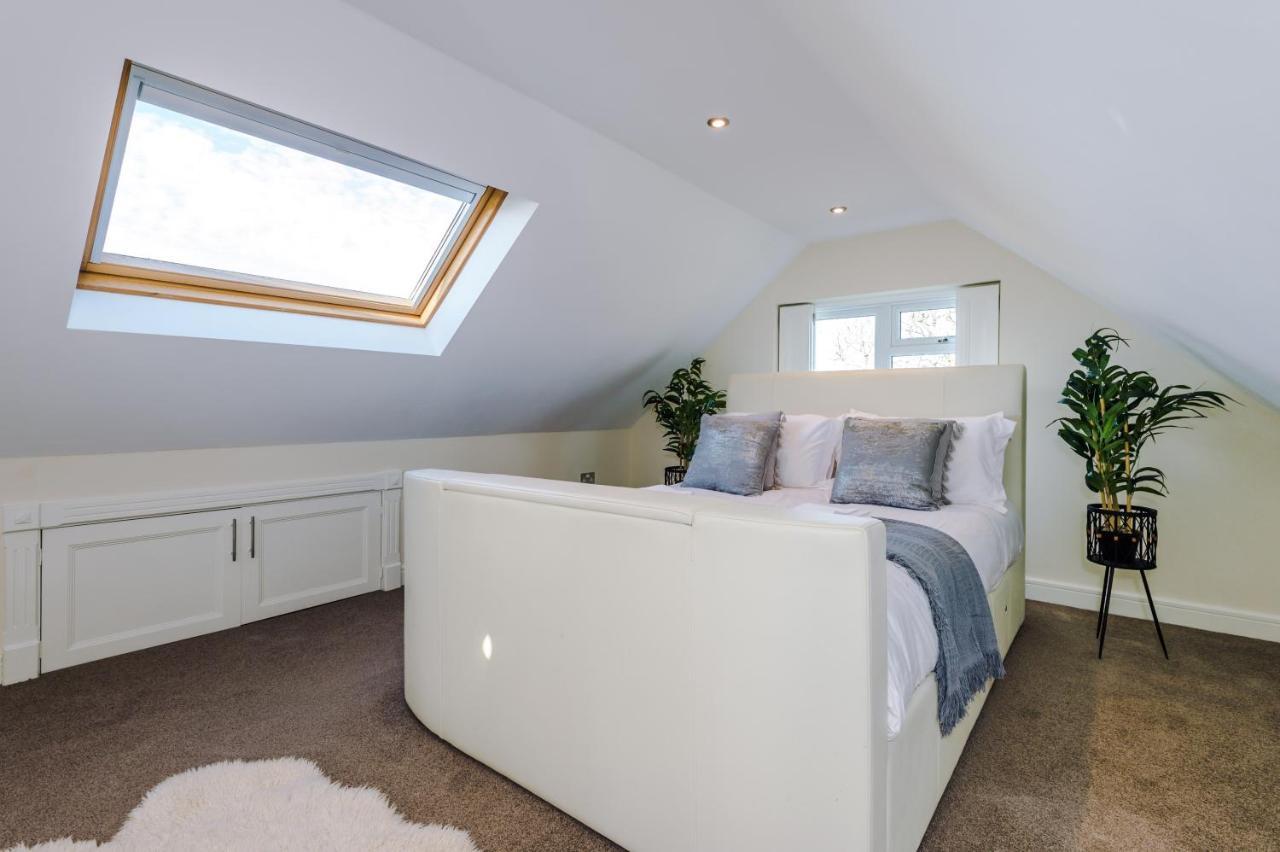 "Woodlands" By Greenstay Serviced Accommodation - Luxury 3 Bed Cottage In North Wales With Stunning Countryside Views & Parking - Close To Glan Clwyd Hospital - The Perfect Choice For Contractors, Business Travellers, Families And Groups Bodelwyddan Exteriér fotografie